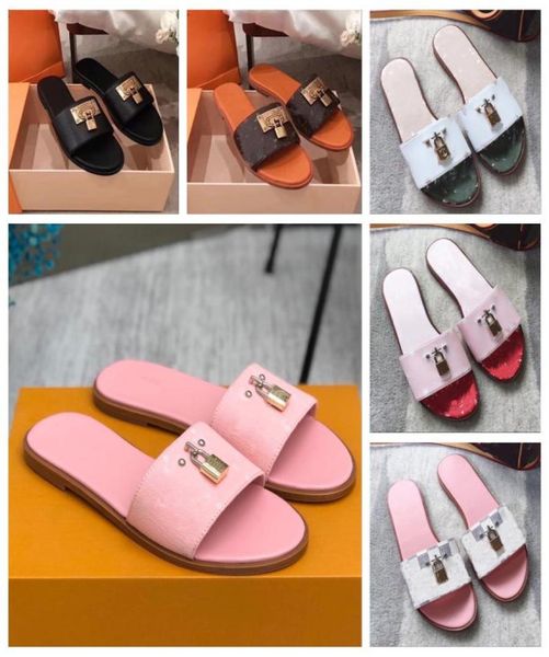 designer women classic slippers summer luxury flat lock mule checkered slides flip flops womens beach outdoor party sandals s4324598, Black
designer women classic slippers summer luxury flat lock mule checkered slides flip flops womens beach outdoor party sandals s4324598, Black