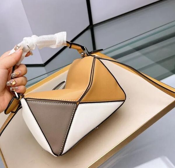 fashion bags leather portable diagonal cross bags woman mini tote handbags
fashion bags leather portable diagonal cross bags woman mini tote handbags