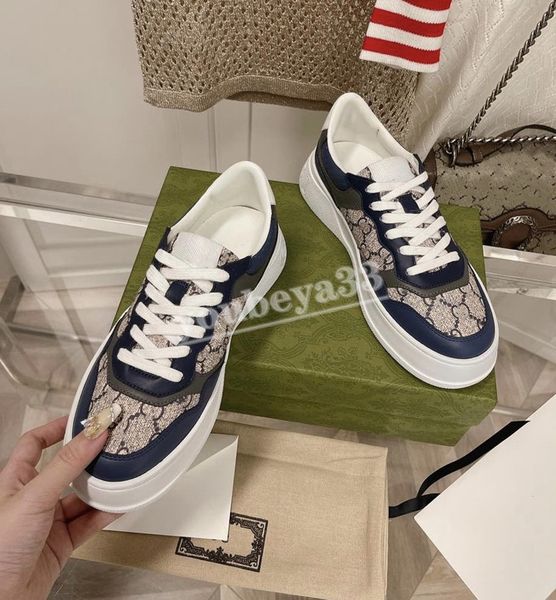 designer sneakers shoes fashion luxury designer women shoes high platform lace up ace leather with crystal bottom shoes running size 35-45, Black
designer sneakers shoes fashion luxury designer women shoes high platform lace up ace leather with crystal bottom shoes running size 35-45, Black