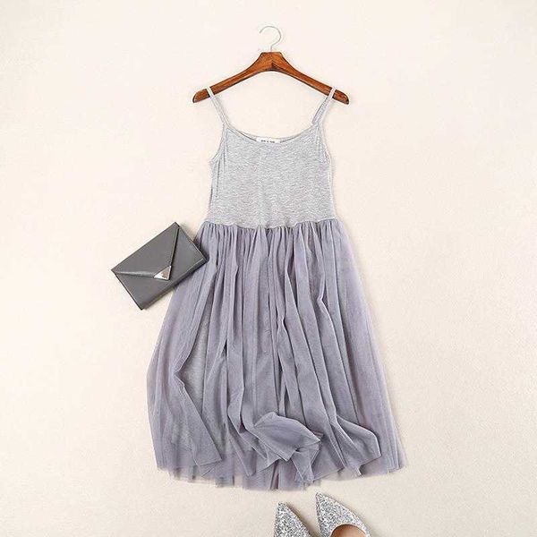 autumn and winter dress mid skirt 2 layer mesh spaghetti strap large high waist, Black;gray
autumn and winter dress mid skirt 2 layer mesh spaghetti strap large high waist, Black;gray