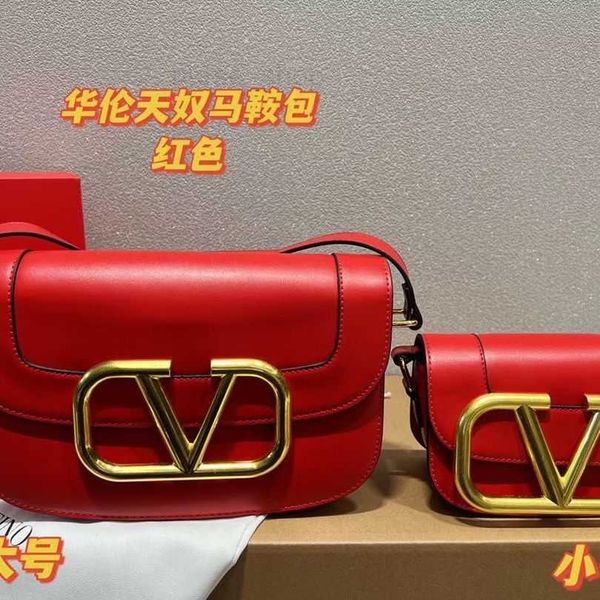 evening bag classy valentinoes large women's new designer layer cowhide letter v-button saddle original genuine leather one shoulder cr
evening bag classy valentinoes large women's new designer layer cowhide letter v-button saddle original genuine leather one shoulder cr