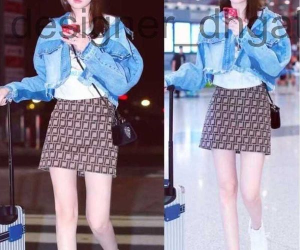 skirts designer2022 women's short skirt europe and the united states selling classic fashion covered in printed letters high-waisted a-, Black
skirts designer2022 women's short skirt europe and the united states selling classic fashion covered in printed letters high-waisted a-, Black