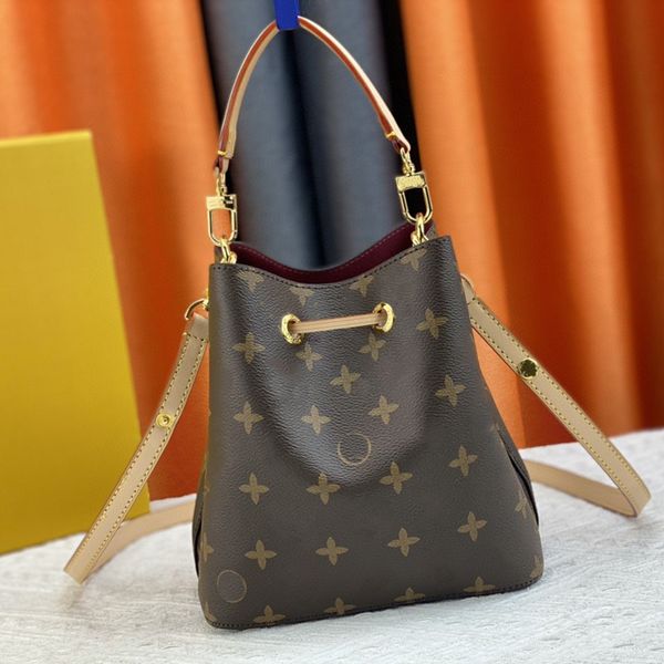 r womens bag #46581 womens fashion portable tote bag classic presbyopia shoulder bag vintage leather crossbody bag
r womens bag #46581 womens fashion portable tote bag classic presbyopia shoulder bag vintage leather crossbody bag