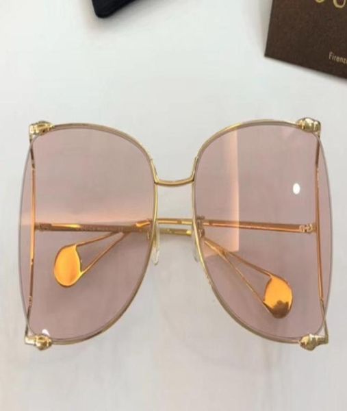 new 2019 fashion 0252s sunglasses gold frame five colour lenses with box 63mm9215836, White;black
new 2019 fashion 0252s sunglasses gold frame five colour lenses with box 63mm9215836, White;black