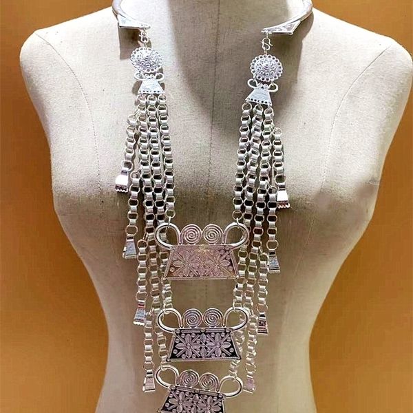 chokers hmong woman one layer collar and necklace miao jewelry dance year party 230419, Golden;silver
chokers hmong woman one layer collar and necklace miao jewelry dance year party 230419, Golden;silver