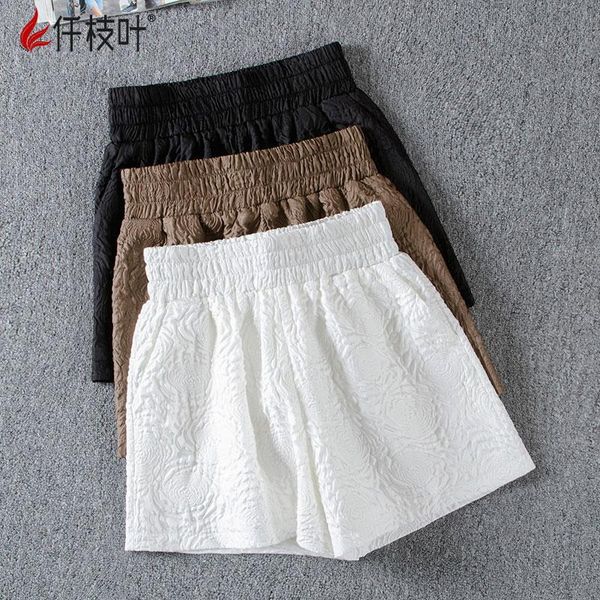 shorts jacquard white short pants women summer 2022 new elastic waist aline wideleg pants high waist thin allmatch casual shorts, White;black
shorts jacquard white short pants women summer 2022 new elastic waist aline wideleg pants high waist thin allmatch casual shorts, White;black