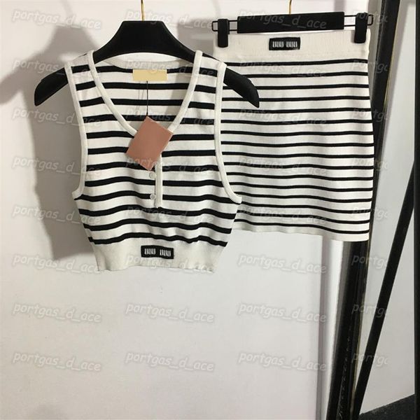 women knit t shirt skirts set striped sleeveless knitted vest skirt ins fashion street style knits306r, Black
women knit t shirt skirts set striped sleeveless knitted vest skirt ins fashion street style knits306r, Black
