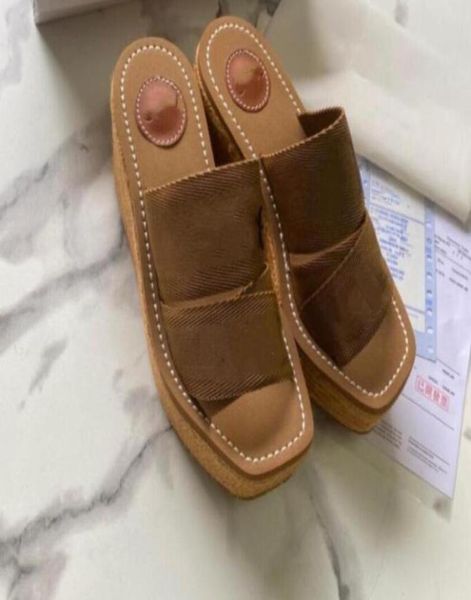 2021 new cross woven roman slippers sandals shoes pearl print slide summer wide flat lady canvas sandals luxurys designers slipper3975833, Black
2021 new cross woven roman slippers sandals shoes pearl print slide summer wide flat lady canvas sandals luxurys designers slipper3975833, Black