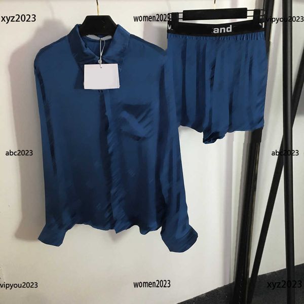 women pajamas lady nightgown girl home casual wear 2pcs jacquard letter long sleeved shirt+elastic waistband wide leg shorts new arrival
women pajamas lady nightgown girl home casual wear 2pcs jacquard letter long sleeved shirt+elastic waistband wide leg shorts new arrival