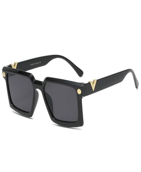l6929 fashion round sunglasses eyewear sun glasses designer brand black metal frame dark 50mm glass lenses for mens womens better 3691028, White;black
l6929 fashion round sunglasses eyewear sun glasses designer brand black metal frame dark 50mm glass lenses for mens womens better 3691028, White;black