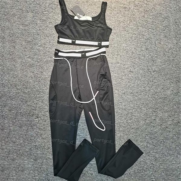 letters womens tracksuits fashion summer sleeveless sports yoga set vintage jogging running tank tight pants276k, Black
letters womens tracksuits fashion summer sleeveless sports yoga set vintage jogging running tank tight pants276k, Black