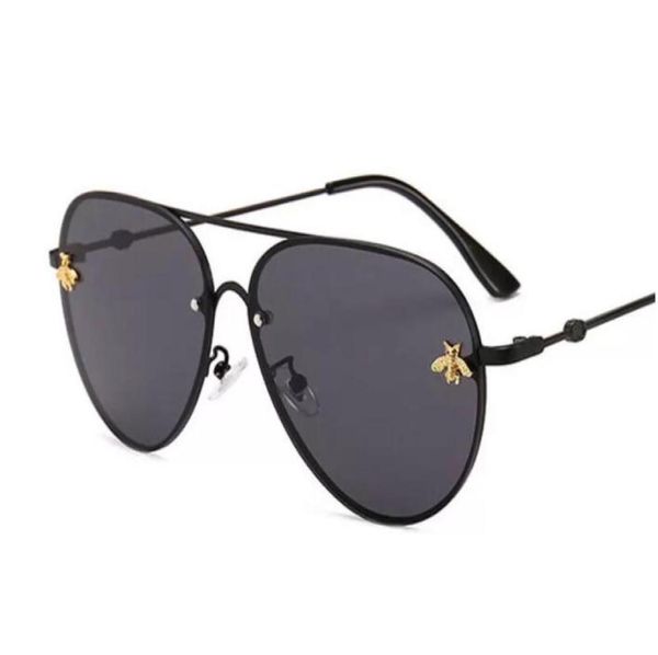 2022 brand design sunglasses women men designer good quality fashion metal oversized sun glasses vintage female male uv4009169503, White;black
2022 brand design sunglasses women men designer good quality fashion metal oversized sun glasses vintage female male uv4009169503, White;black