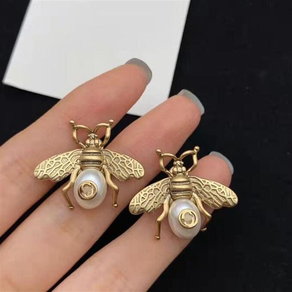retro designer earrings stud 925 silver needles bee luxury brand earring brass material ladies weddings parties gifts exquisite je249h, Golden;silver
retro designer earrings stud 925 silver needles bee luxury brand earring brass material ladies weddings parties gifts exquisite je249h, Golden;silver