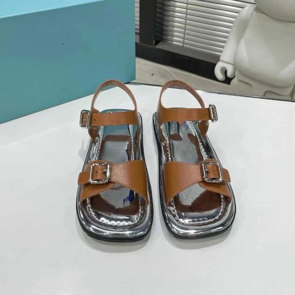 Women's shoes spring and summer new mirror open toe sandals very simple wind buckle side empty flat bottom casual slippers for women size 35-41, Black
Women's shoes spring and summer new mirror open toe sandals very simple wind buckle side empty flat bottom casual slippers for women size 35-41, Black