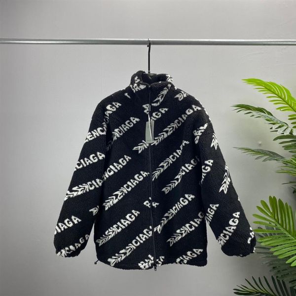 22ss designer letter printed t shirts tee fashion sweatshirt high street short sleeve summer casual t-shirt breathable men women c207x, Black;brown
22ss designer letter printed t shirts tee fashion sweatshirt high street short sleeve summer casual t-shirt breathable men women c207x, Black;brown