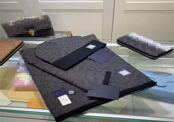 2022 designers wool beanies wool scarf and hat set classic stripe warm scarves mens womens hats5419657, Blue;gray
2022 designers wool beanies wool scarf and hat set classic stripe warm scarves mens womens hats5419657, Blue;gray