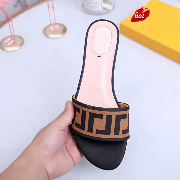 fendyity summer luxury sandals designer women flip flops slipper fashion genuine leather slides metal ladies casual shoes 8ai4
fendyity summer luxury sandals designer women flip flops slipper fashion genuine leather slides metal ladies casual shoes 8ai4