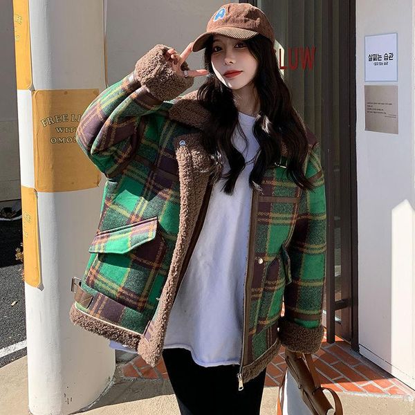 fur plus velvet imitation fur jacket women's lamb wool short autumn and winter new retro thickened warm cotton clothes, Black
fur plus velvet imitation fur jacket women's lamb wool short autumn and winter new retro thickened warm cotton clothes, Black