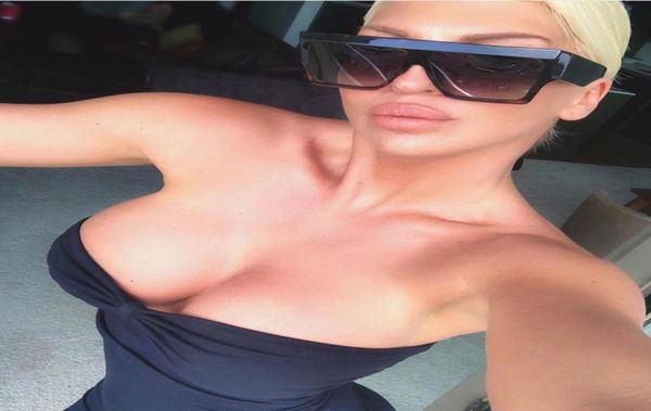 oversized fashion women sunglasses big hinges new cut large frame sunglasses women rectangular1837938, White;black
oversized fashion women sunglasses big hinges new cut large frame sunglasses women rectangular1837938, White;black