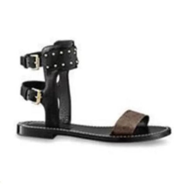 designer leather slippers womens sandals bom dia flat mule 1a3r5m cool effortlessly stylish slides 2 straps with adjusted gold buc3961431, Black
designer leather slippers womens sandals bom dia flat mule 1a3r5m cool effortlessly stylish slides 2 straps with adjusted gold buc3961431, Black
