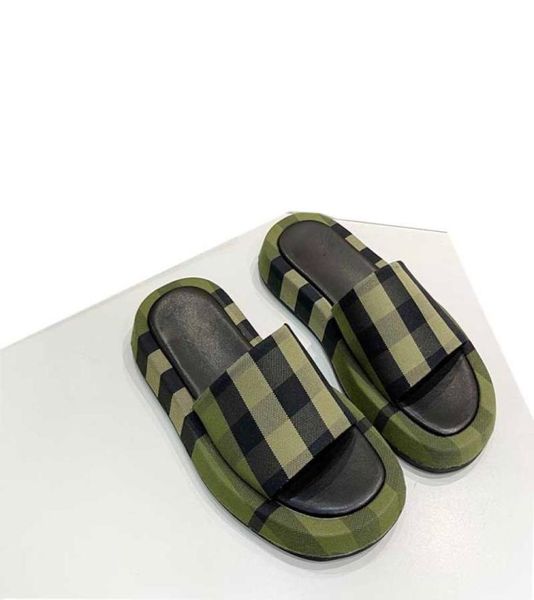classic sheepskin rubber womens latform slippers retro designer luxury beach sandals flip flops flat plaid shoes plus 7391903, Black
classic sheepskin rubber womens latform slippers retro designer luxury beach sandals flip flops flat plaid shoes plus 7391903, Black