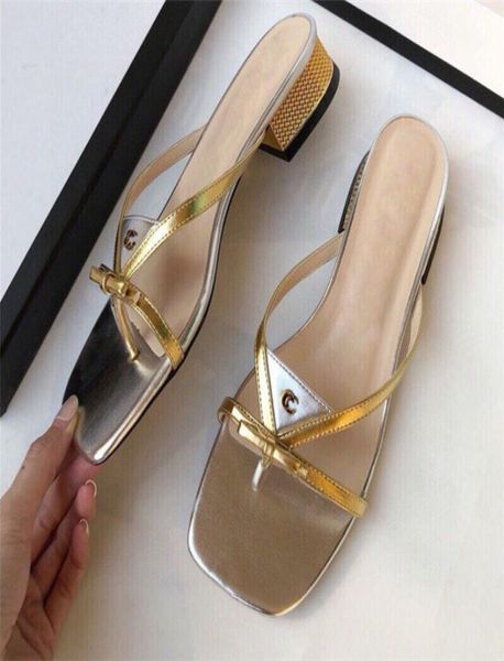 2021 summer small butterfly flipflops color matching fashion leisure women039s temperament shoes to wear a simple small thick 2811947, Black
2021 summer small butterfly flipflops color matching fashion leisure women039s temperament shoes to wear a simple small thick 2811947, Black