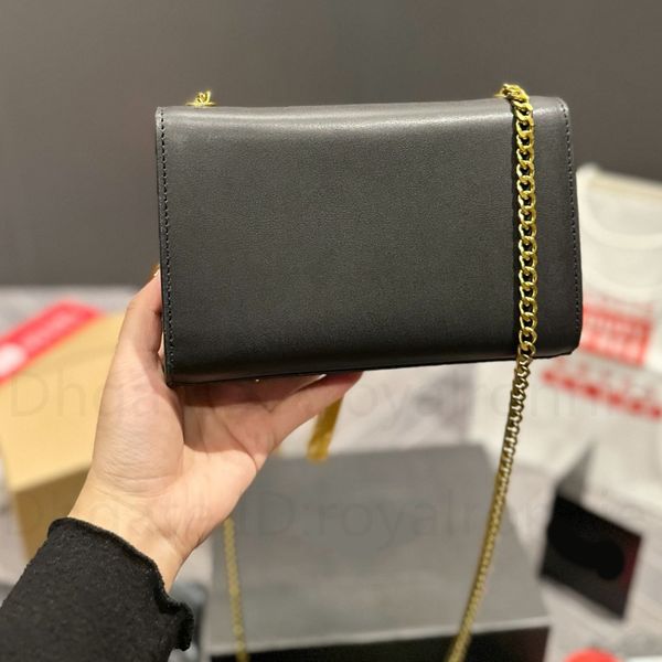 black fashion shoulder bags cross luxury designer women body gold accessories lattice plain vintage genuine leather handbags 2022 flap envel
black fashion shoulder bags cross luxury designer women body gold accessories lattice plain vintage genuine leather handbags 2022 flap envel