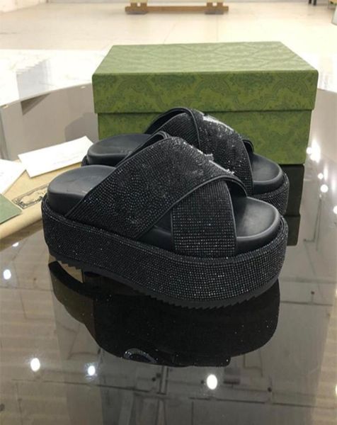 2021 womens slippers sandals shiny diamond popular crystal decoration luxury thick bottom comfortable soft black and white two6650894
2021 womens slippers sandals shiny diamond popular crystal decoration luxury thick bottom comfortable soft black and white two6650894