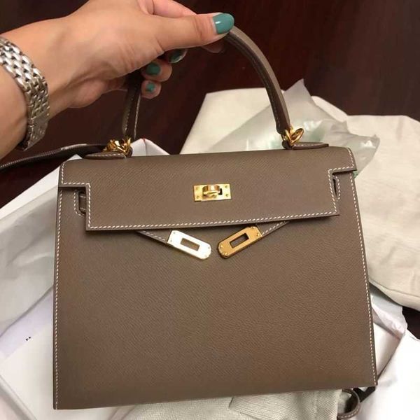 bags h ermes kellier bag leather women's bag new cowhide palm texture single shoulder bag lock buckle casual crossbody handbag
bags h ermes kellier bag leather women's bag new cowhide palm texture single shoulder bag lock buckle casual crossbody handbag