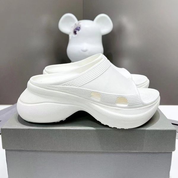 designer slipper luxury slides brand sandals woman slide men slippers flat bottom flip flop design sneakers leather sandal by 1978 w268 01, Black
designer slipper luxury slides brand sandals woman slide men slippers flat bottom flip flop design sneakers leather sandal by 1978 w268 01, Black