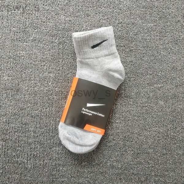 sock mens socks designer socks runners mens womens luxe sports winter mesh letter printed sock embroidery cotton sport basketball spring sum, Black
sock mens socks designer socks runners mens womens luxe sports winter mesh letter printed sock embroidery cotton sport basketball spring sum, Black