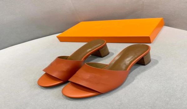 2022 selling luxurys designers sandals women shoes new fashion high chunky heels black soft leather suede sandal girls big siz5723624
2022 selling luxurys designers sandals women shoes new fashion high chunky heels black soft leather suede sandal girls big siz5723624