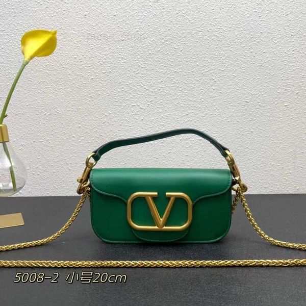 valentinoes designer versatile evening style bag chain classy high women's handbag punk quality portable shoulder large underarm metal
valentinoes designer versatile evening style bag chain classy high women's handbag punk quality portable shoulder large underarm metal
