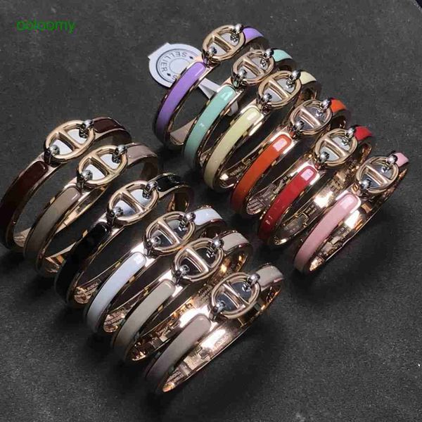 hemres designer bracelet new enamel pig nose high version colorless h letter couple rose gold light luxury gift gold bracelet for women r8l1, Black
hemres designer bracelet new enamel pig nose high version colorless h letter couple rose gold light luxury gift gold bracelet for women r8l1, Black