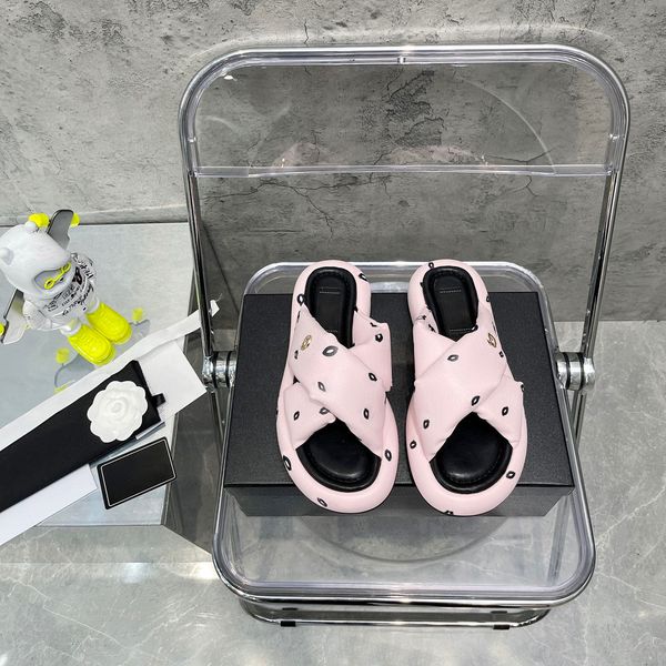 designer slipper luxury slides brand sandals woman slide men slippers flat bottom flip flop design sneakers leather sandal by 1978 w267 04, Black
designer slipper luxury slides brand sandals woman slide men slippers flat bottom flip flop design sneakers leather sandal by 1978 w267 04, Black