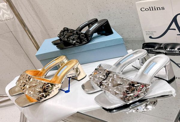 famous brand show same style womens designer sandal high heels classic fashion metal leather made of young girls triangle sandals 1277855, Black
famous brand show same style womens designer sandal high heels classic fashion metal leather made of young girls triangle sandals 1277855, Black