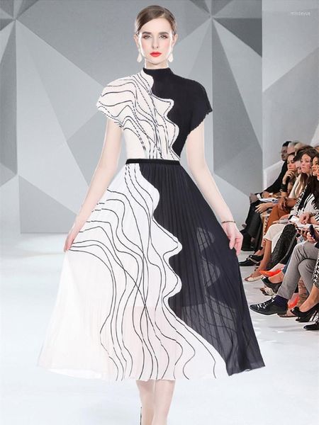 work dresses women skirts 2 piece set summer designer stand collar print stretch high waist long suit outfits ladies clothing, White;black
work dresses women skirts 2 piece set summer designer stand collar print stretch high waist long suit outfits ladies clothing, White;black