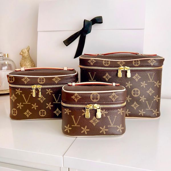 luxury nice bb vanity shoulder bags m41178 tote leather women baby handbag designer wash pouch make up men wallets clutch bag cross body toi
luxury nice bb vanity shoulder bags m41178 tote leather women baby handbag designer wash pouch make up men wallets clutch bag cross body toi