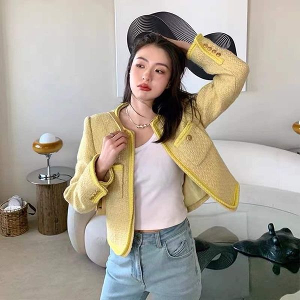 pants spring new women's round neck highquality temperament fragrance suit coat short ladies ol, White
pants spring new women's round neck highquality temperament fragrance suit coat short ladies ol, White
