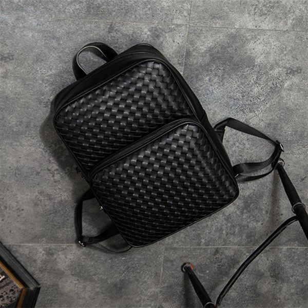 factory whole men handbag woven backpack simple outdoor leisure plaid leather shoulder bag street trend hand-woven messenger b283n
factory whole men handbag woven backpack simple outdoor leisure plaid leather shoulder bag street trend hand-woven messenger b283n