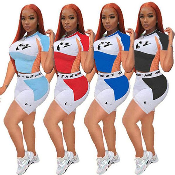 2023 brand designer women letter tracksuits summer casual two piece set short sleeve t-shirt shorts fashion sports suit crew neck outfits pu, Gray
2023 brand designer women letter tracksuits summer casual two piece set short sleeve t-shirt shorts fashion sports suit crew neck outfits pu, Gray