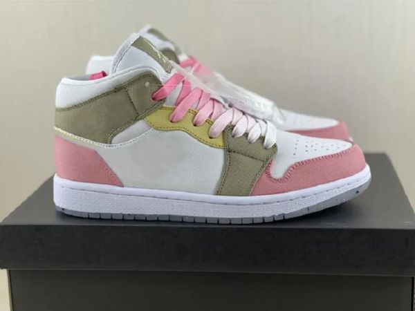 limited edition 2023 basketball shoes jumpman 1 mid pastel grind gs white pink tan fashion sport zapatos sneakers good quality come with box
limited edition 2023 basketball shoes jumpman 1 mid pastel grind gs white pink tan fashion sport zapatos sneakers good quality come with box