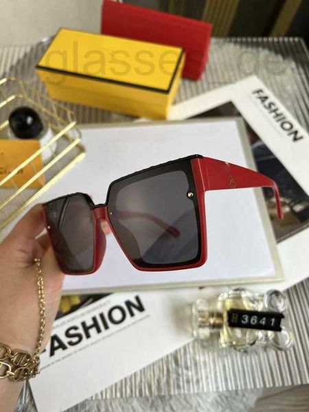 sunglasses designer 2023 new women's tr lightweight large-frame sunglasses show thin personality polarized light street pgraphy travel, White;black
sunglasses designer 2023 new women's tr lightweight large-frame sunglasses show thin personality polarized light street pgraphy travel, White;black