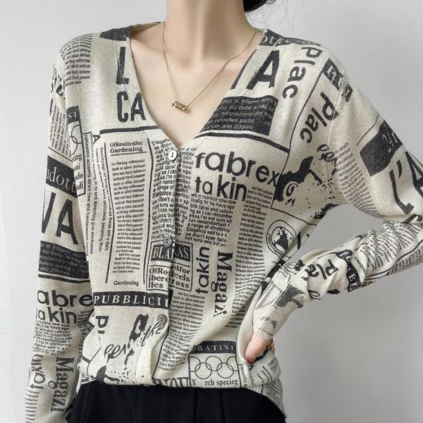 sweaters spring and summer new women's knitted wool cardigan vneck pictorial worsted thin coat fashion skinfriendly delicate loose top, White;black
sweaters spring and summer new women's knitted wool cardigan vneck pictorial worsted thin coat fashion skinfriendly delicate loose top, White;black
