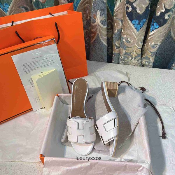 shoe h slippers beach sandal women's oasis designer high orans family 2023 summer slide color thick heel leather travel 19kw
shoe h slippers beach sandal women's oasis designer high orans family 2023 summer slide color thick heel leather travel 19kw