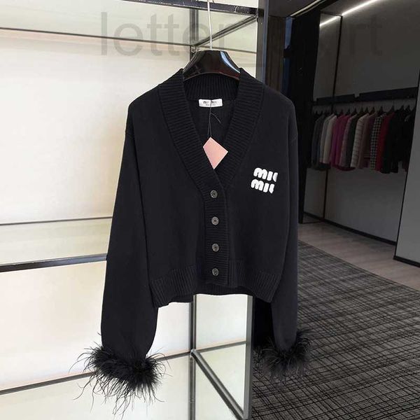 women's knits & tees designer the correct version of knitted sweater for women's spring mingyuan style patchwork ostrich hair v-ne, White
women's knits & tees designer the correct version of knitted sweater for women's spring mingyuan style patchwork ostrich hair v-ne, White