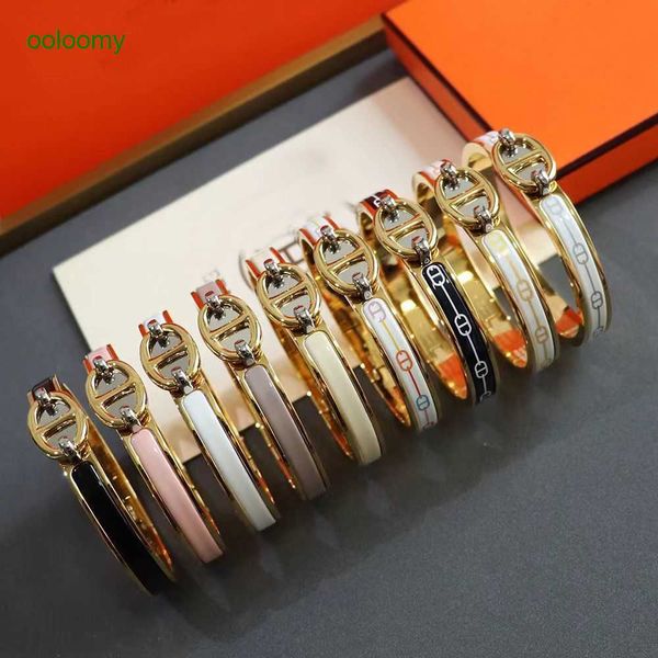 hemres designer bracelet high version h letter pig nose rose gold couple brass material gold bracelet for women 8nwi, Black 
hemres designer bracelet high version h letter pig nose rose gold couple brass material gold bracelet for women 8nwi, Black