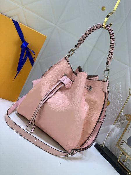 mt neo noe bucket shoulder handbag bag purse designer women original genuine leather hollow out drawstring crossbody muria totes bags m55800
mt neo noe bucket shoulder handbag bag purse designer women original genuine leather hollow out drawstring crossbody muria totes bags m55800