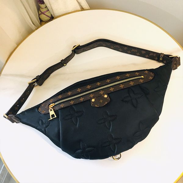 r bag mens and womens large capacity portable shoulder bag vintage embroidered fanny bag versatile crossbody bag #20971
r bag mens and womens large capacity portable shoulder bag vintage embroidered fanny bag versatile crossbody bag #20971