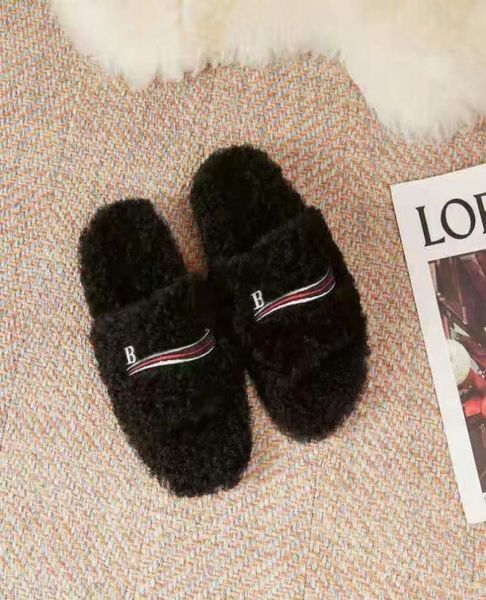2021 men flat warm winter sandals slipper women embroidered letter wool slippers r couple handsewn deer hairs slides w9149342, Black
2021 men flat warm winter sandals slipper women embroidered letter wool slippers r couple handsewn deer hairs slides w9149342, Black